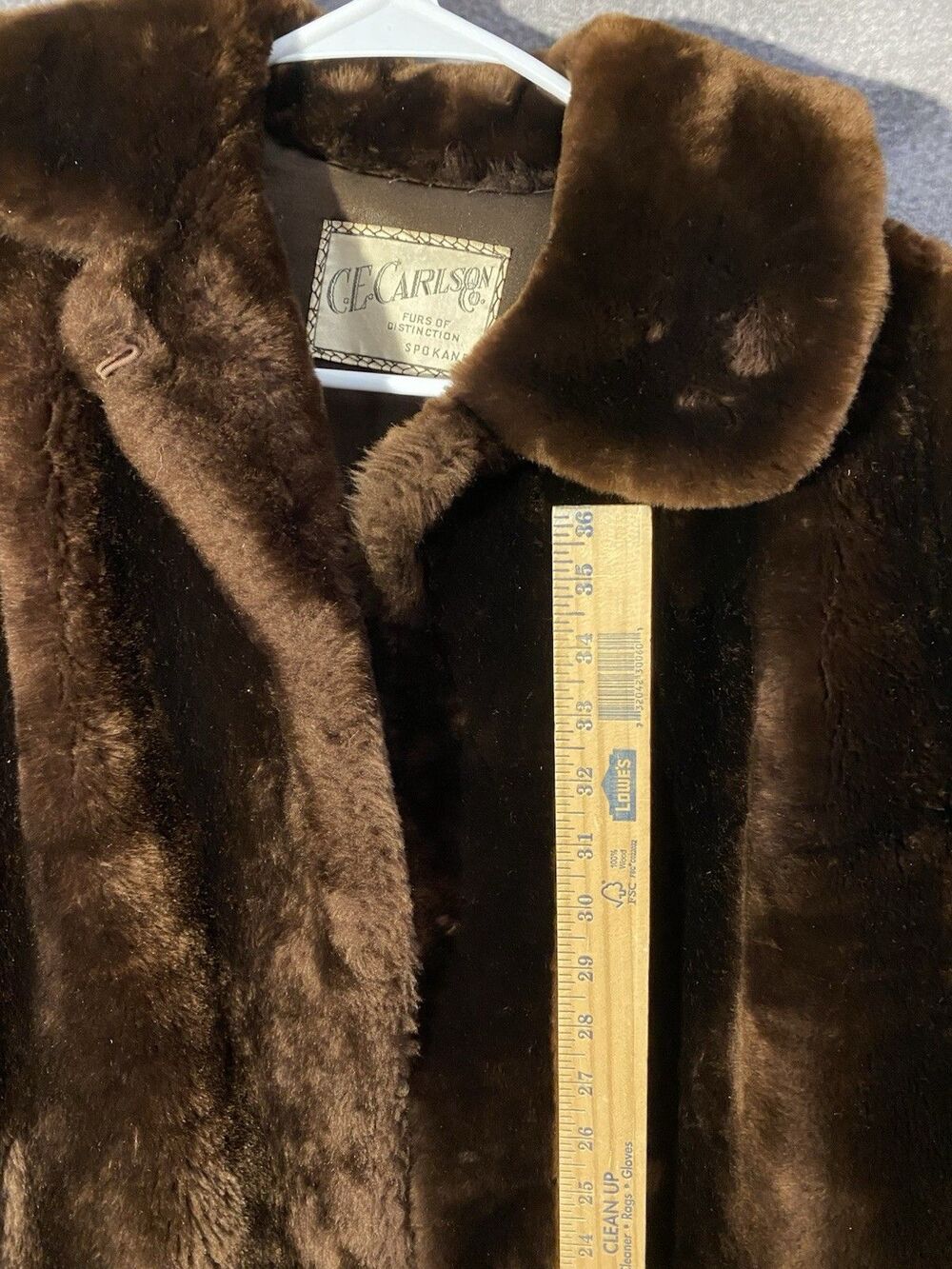 Vintage C.E. Carlson Co Spokane Dark Brown Fur Coat Mid-Century Plush - Picture 12 of 16